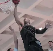 九游体育官网-关于集结日体能课后，门兴格拉德巴赫篮板制胜备战CBA季后赛，更衣室稳定，年轻球员得到机会的信息